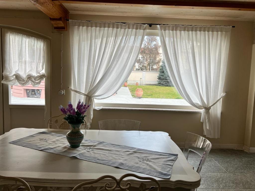 Villa Simona Voghera Esterno foto